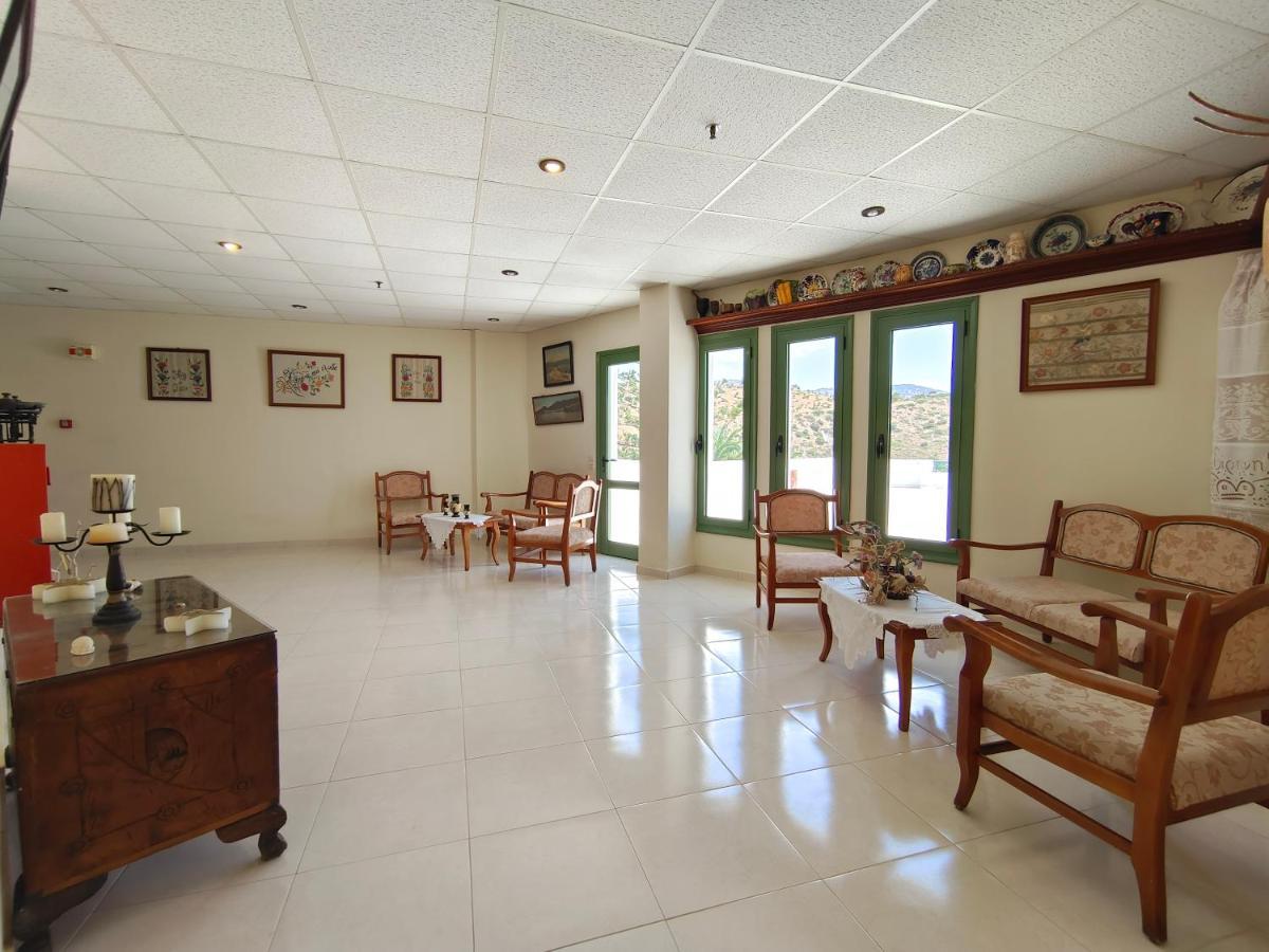Alex (Adults Only) Hotel Карпатос Екстериор снимка